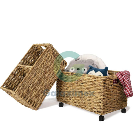 rolling-water-hyacinth-basket