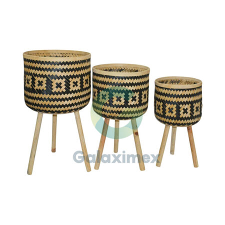bamboo-planter-pot-with-legs