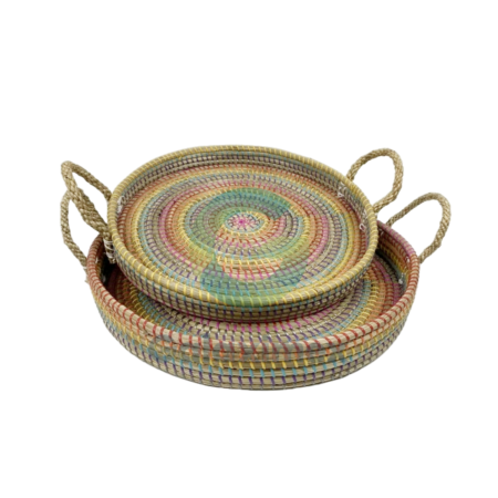 round-seagrass-trays-with-handles