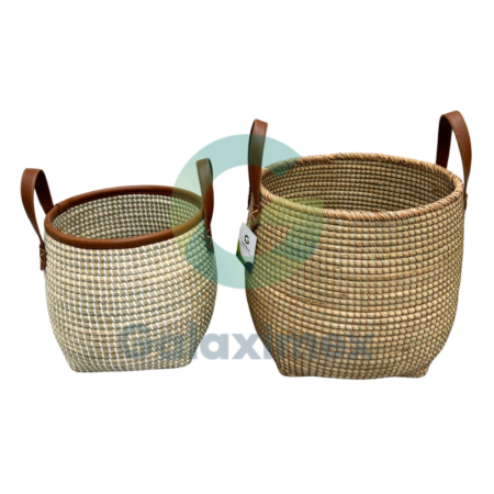 Set of 2 seagrass storage baskets with rim leather handles