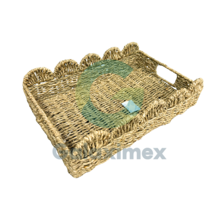 Natural-scalloped-seagrass-tray